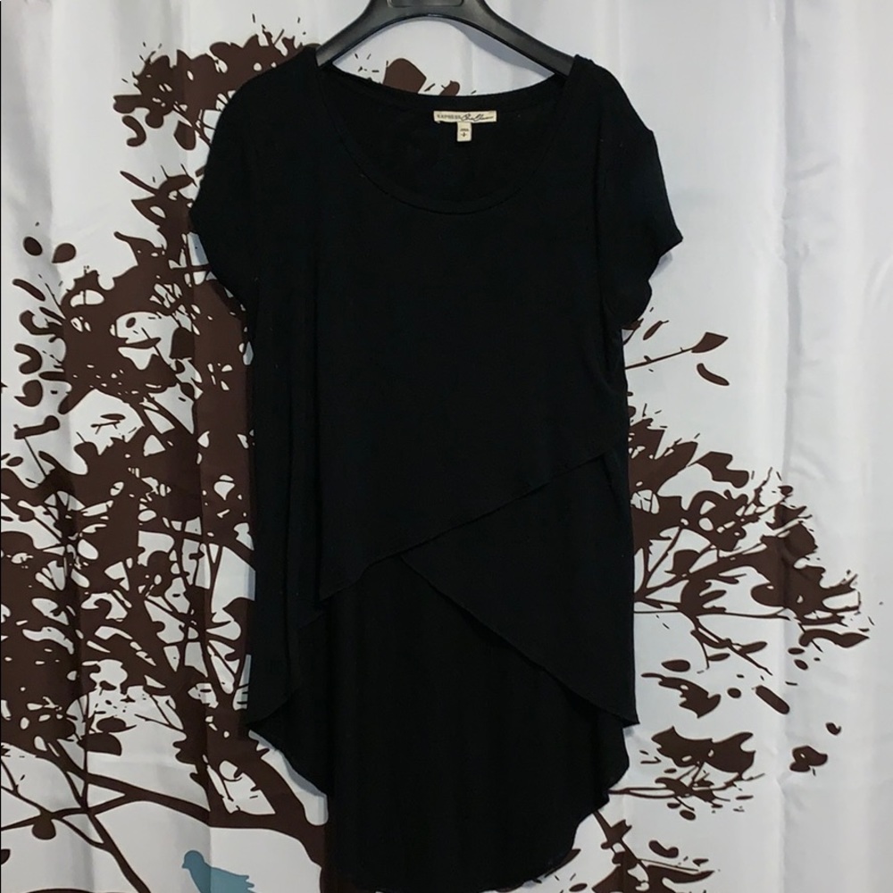 Black top (short in front long in back)